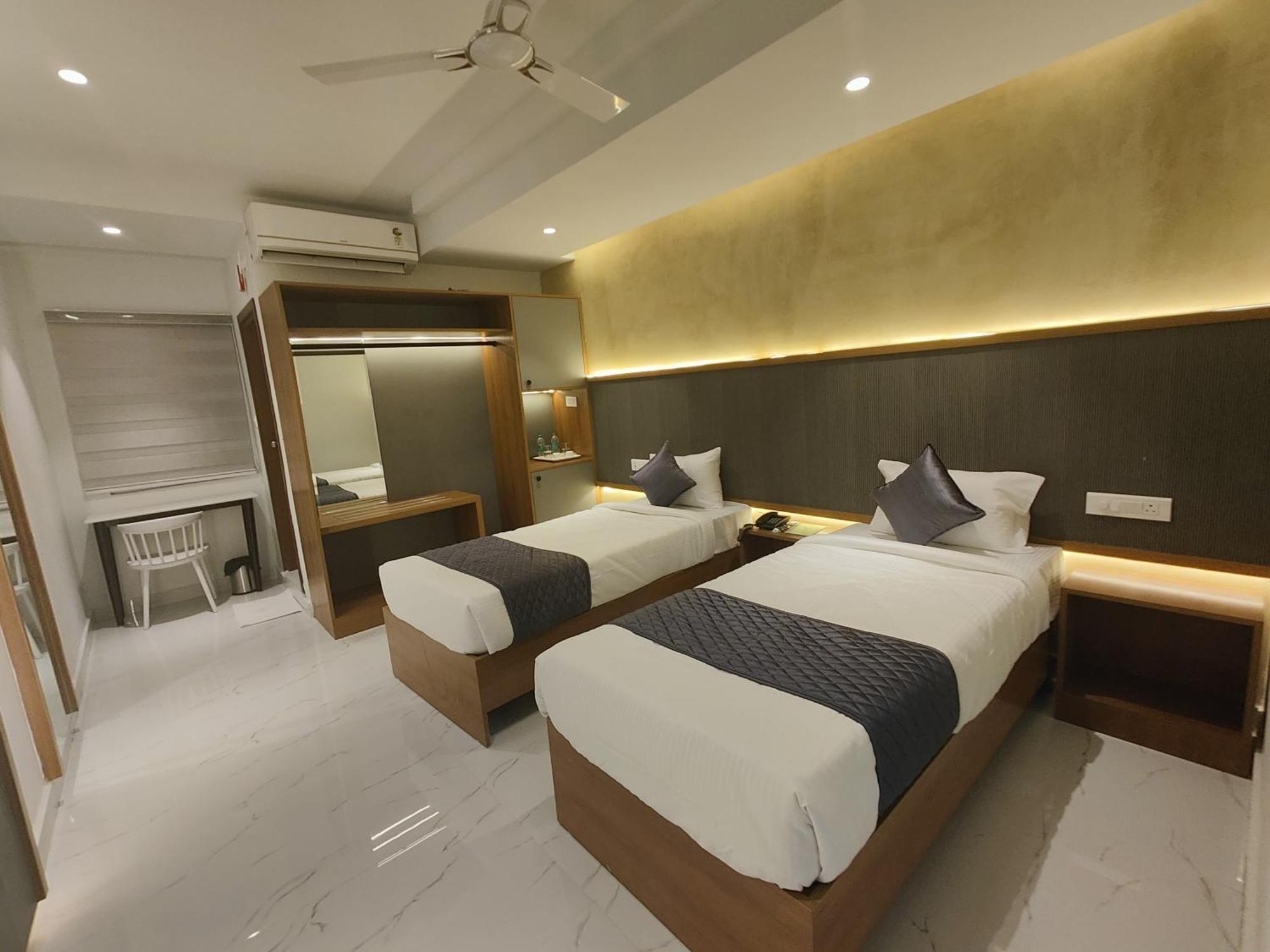 Hotel La Premier Hyderabad Ngoại thất bức ảnh